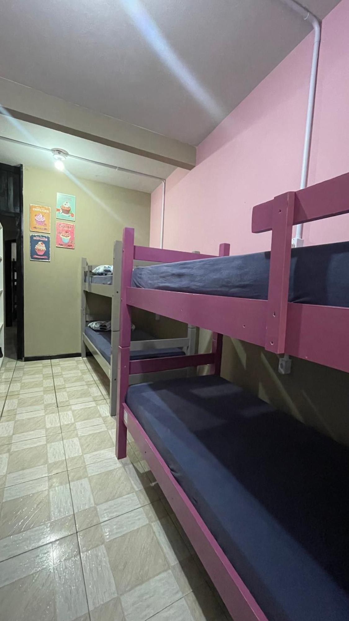 Fica, Vai Ter Bolo Hostel Itajaí Exterior foto