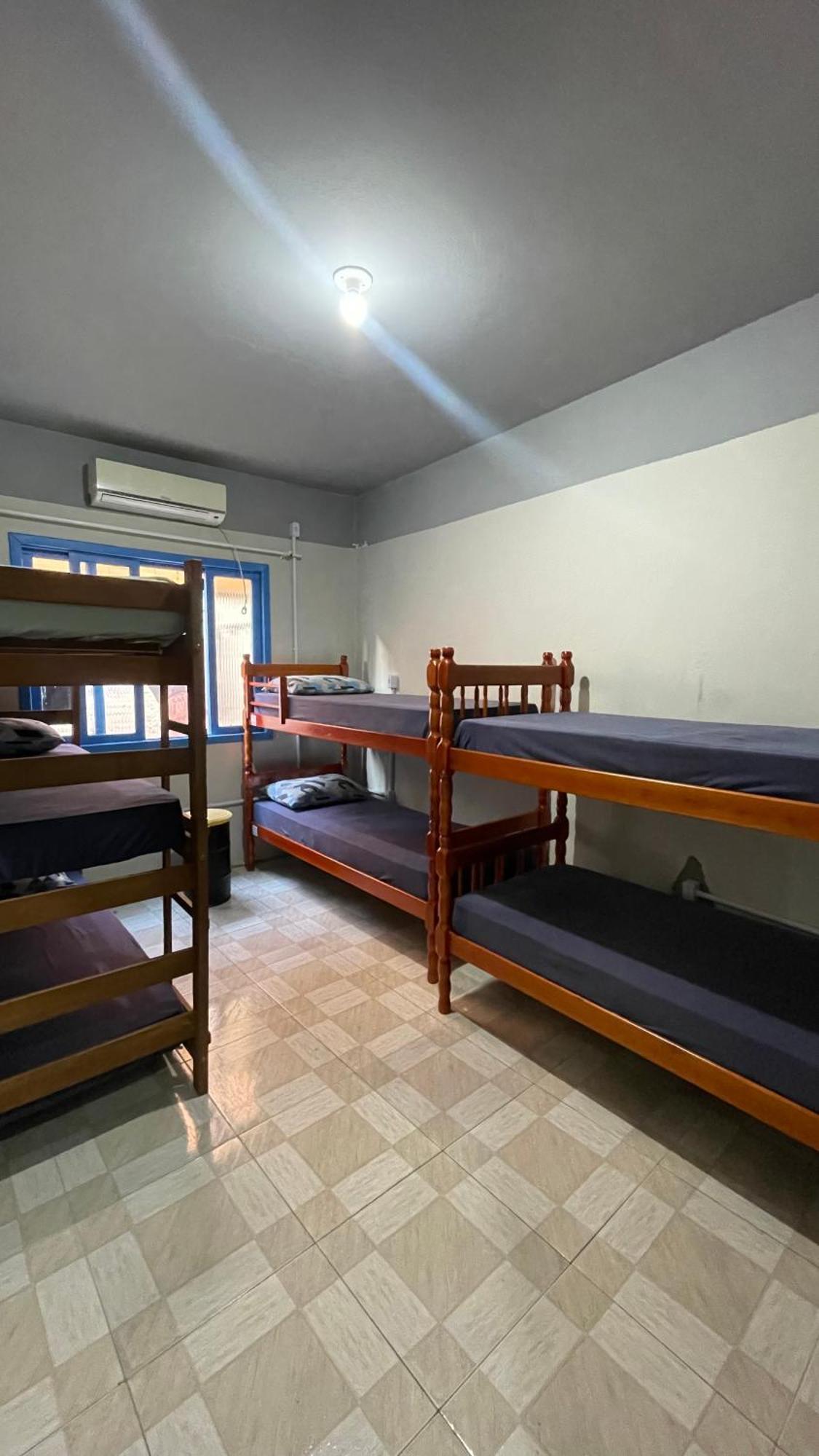 Fica, Vai Ter Bolo Hostel Itajaí Exterior foto